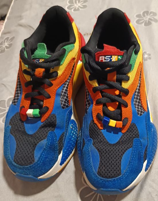 Vând adidași Puma Rubiks
