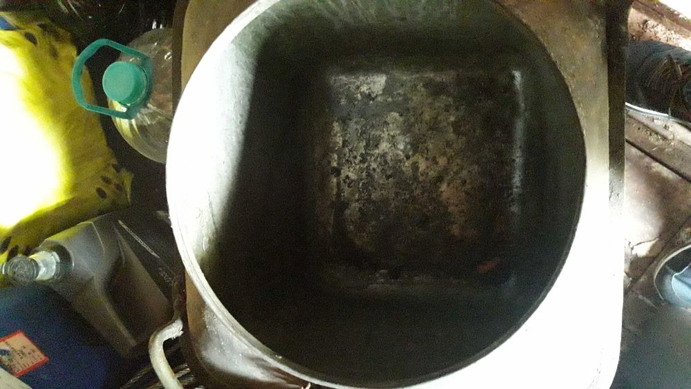 Продавам го меден 100литра