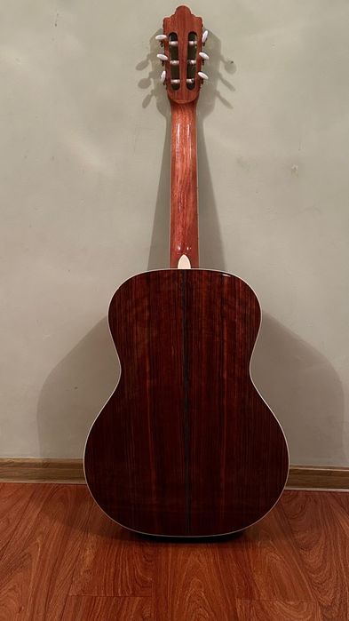 Гитара классическая