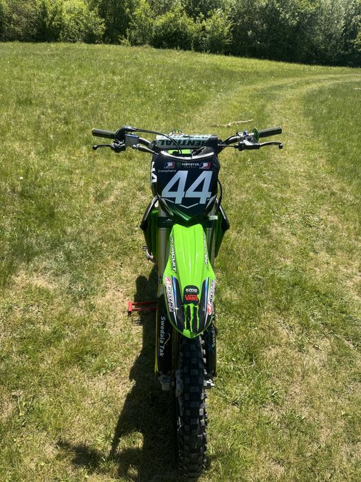 Vând sau schimb cross  Kawasaki 250 kx250f kxf 4t 2015 injecție