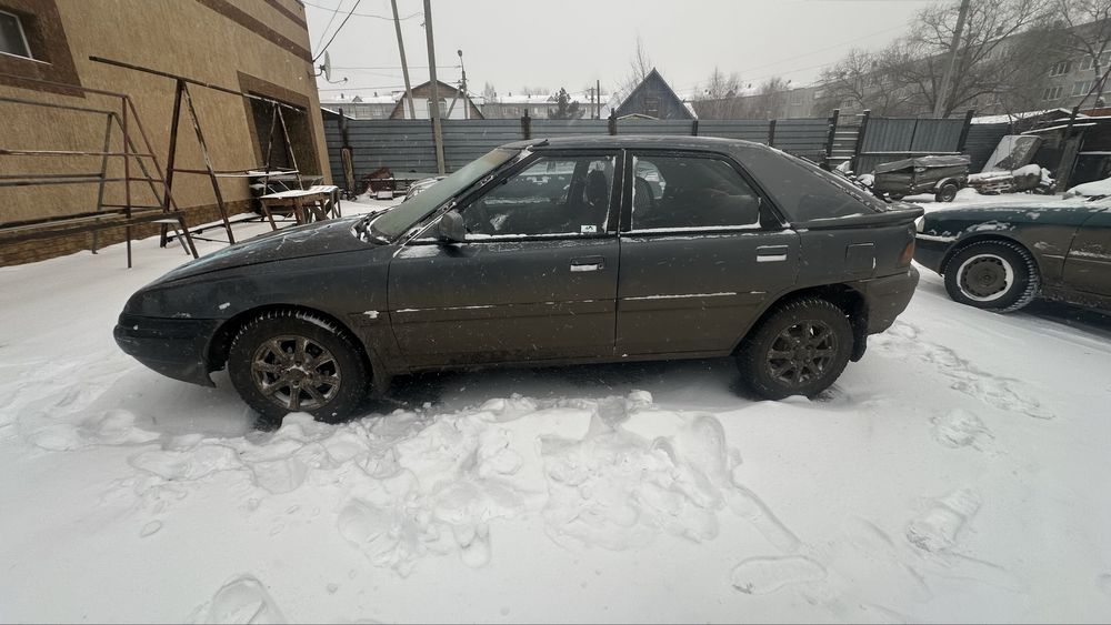 Продам mazda 323f bg