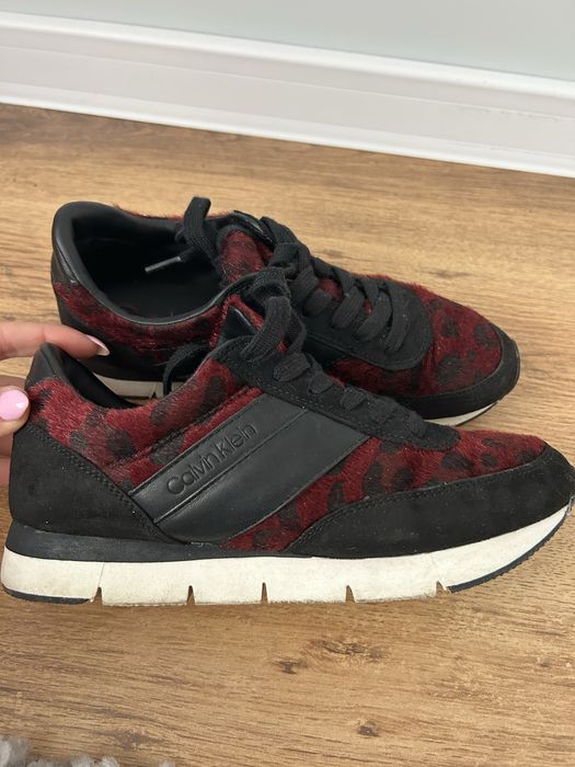 Дамски оригинални маратонки