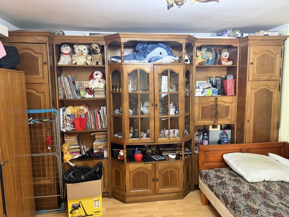 Vand mobila contemporana inaltime 210