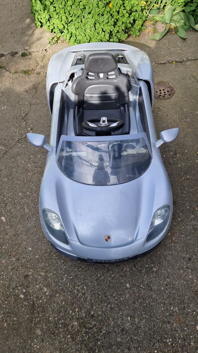 Masinuta electrica pentru copii