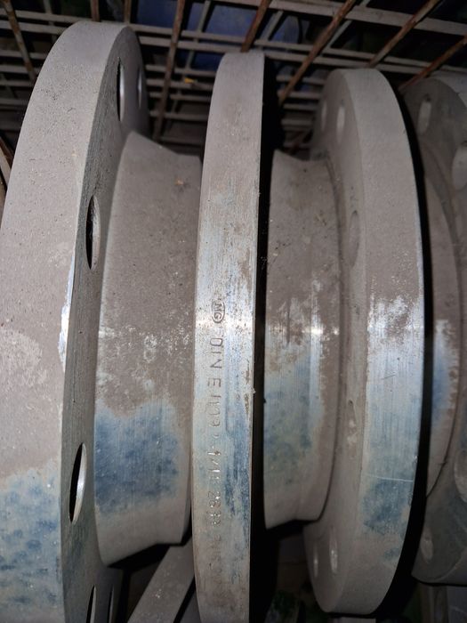 Фланец оцинкованный DN250 PN16