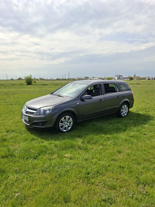 Opel Astra  H 1.6 Benzină