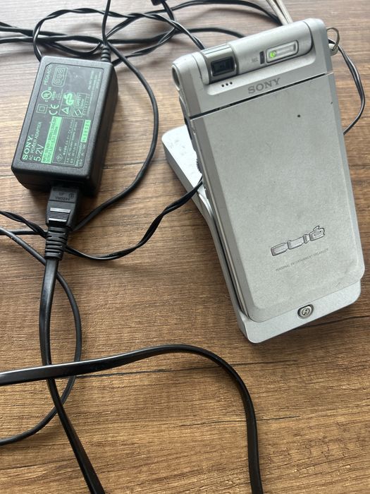 Sony CLIÉ PEG-NX70V/U Retro PDA Palm OS Funcțional Complet