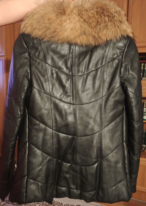 Geaca din piele naturala și blana naturala