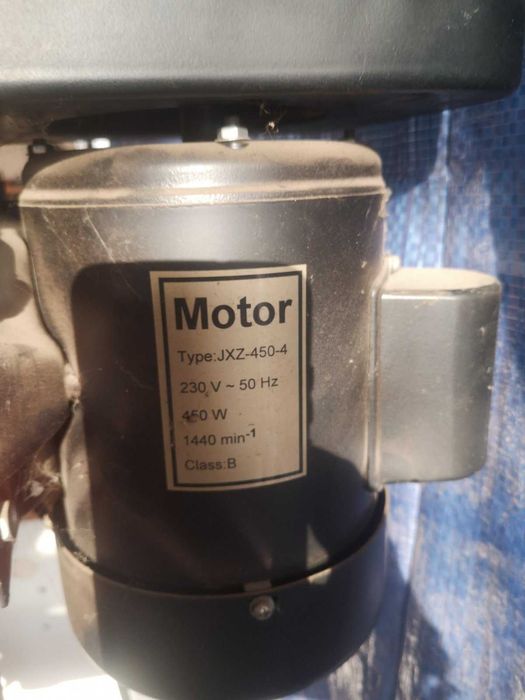 Настолна бормашина