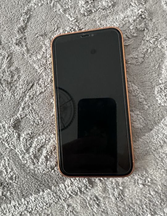 Продам айфон 17 про мах(внутри хр)