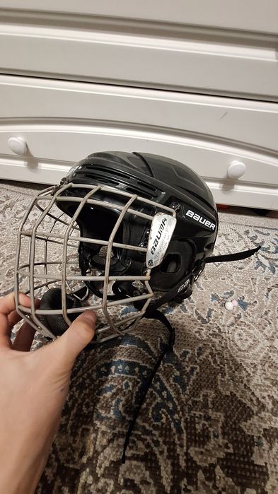 Шлем BAUER  Торг