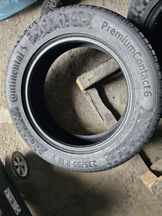 4 anvelope vara 235 55 18 Continental  6mm