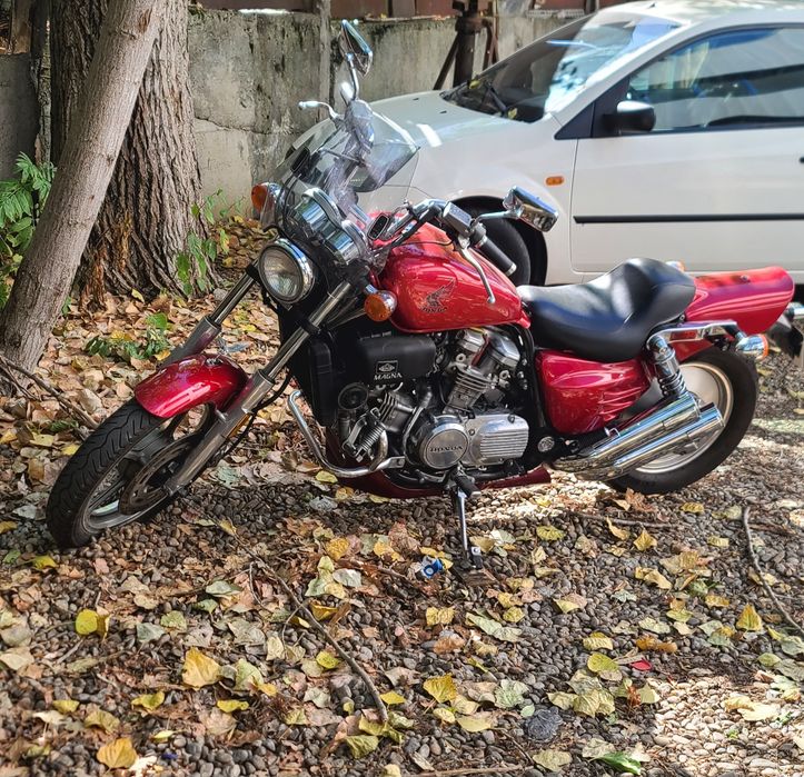 Honda Super Magna