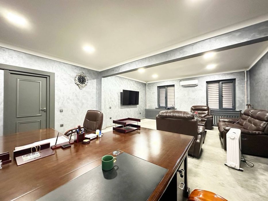 Айбек | Шох мед центр - Сдается в аренду Евро офис вдоль дороги 150м2