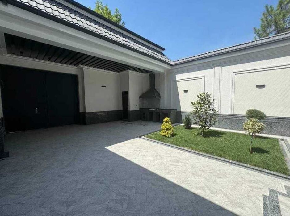 Сдаётся срочно жилой дом!!! Яккасарайский район Ул.Мукумий!