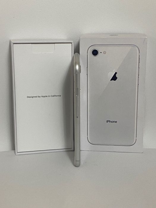 iPhone 8 64 Gb памет
