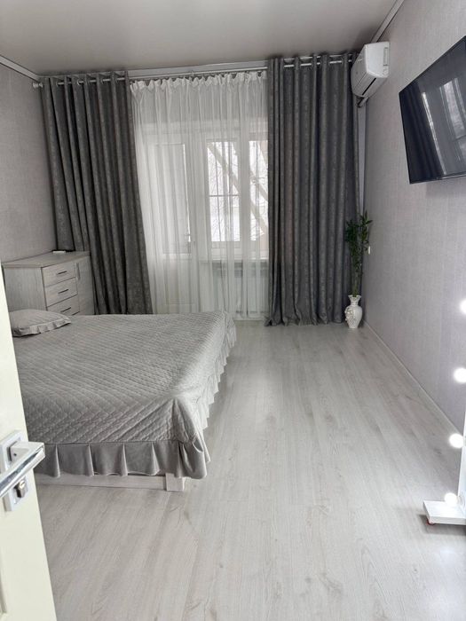 Чиланзар 1 квартал 2в4/4/4 Высокопотолочка