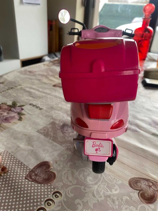 Играчка моторче Vespa