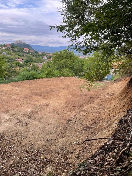 Vànd teren intravilan în Deva, distanță 900 m față de centru