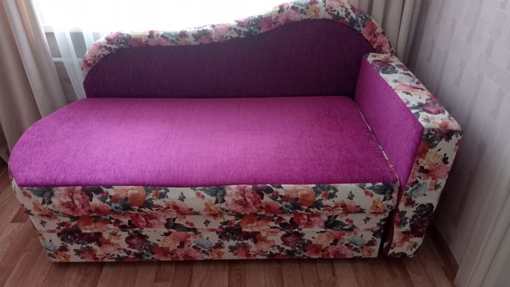 Продам детский диван