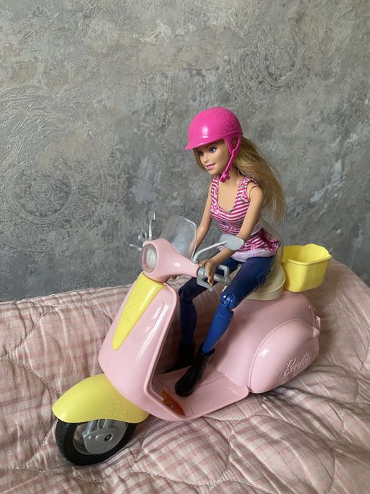 Кукла Барби продается