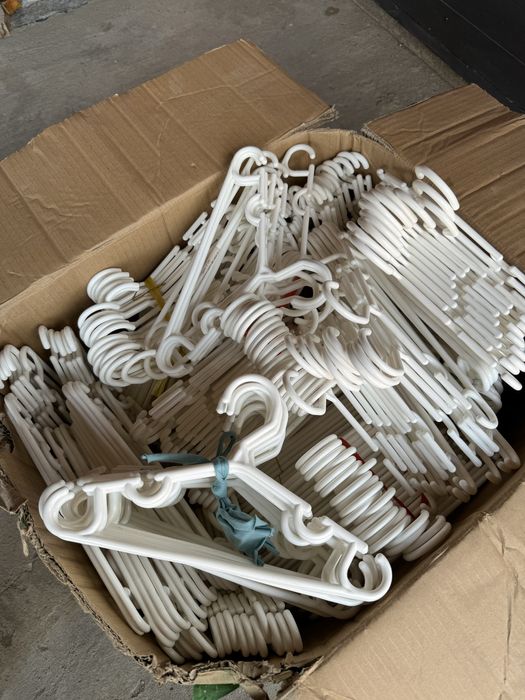 Вешалки (дет,взрослый)