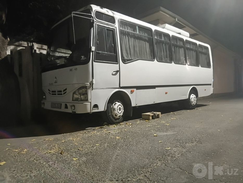 Isuzu avtobus 2016Yil