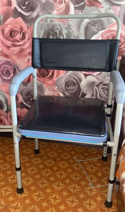 Санитарный стулл