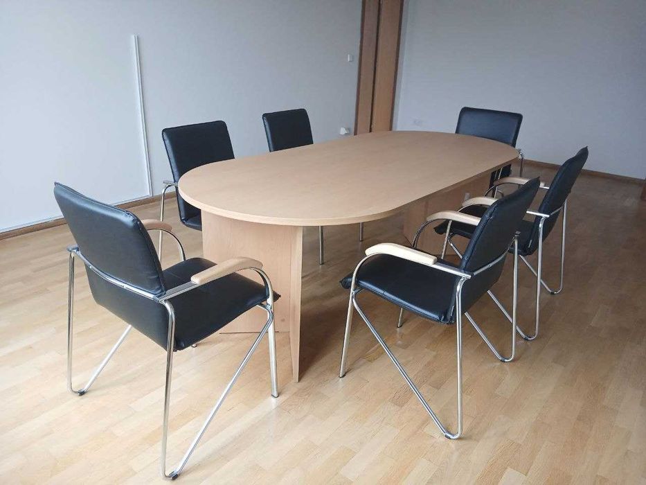 Конферентна маса + 6 офис стола