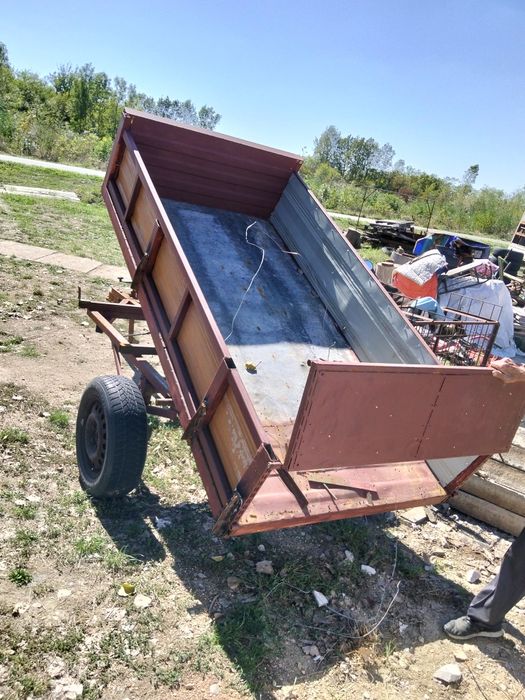 Vand remorca pt tractoraș