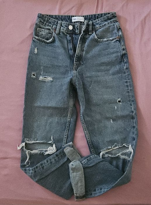 дамски тип скъсани дънки Zara Pull Bear Only