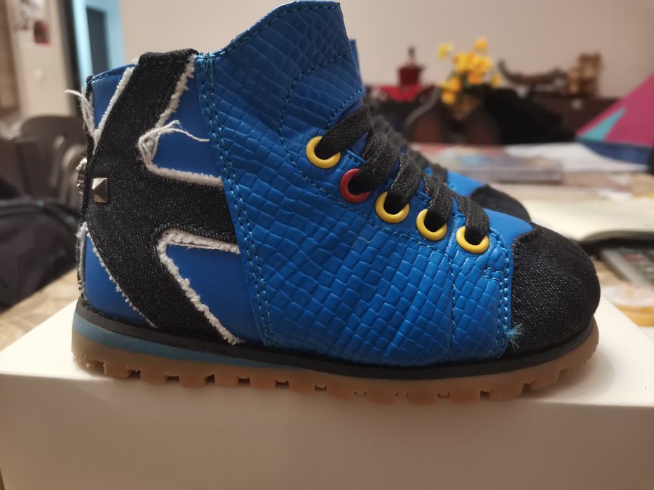 Готини детски боти, високи обувки