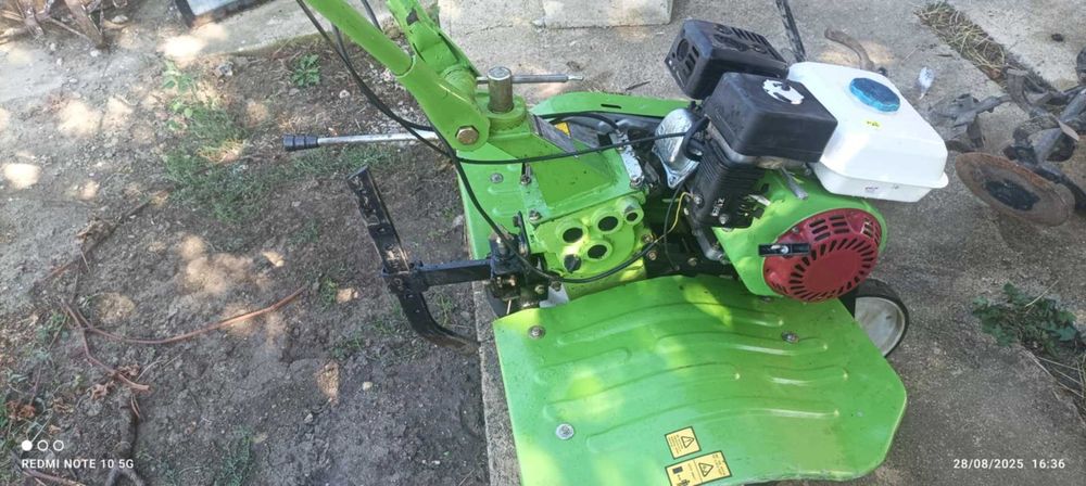 Продава се работеща  мотофреза