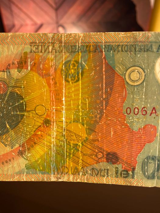 Bancnota 2000 lei vechi