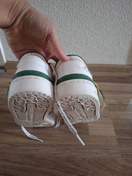 Adidas оригинални маратонки