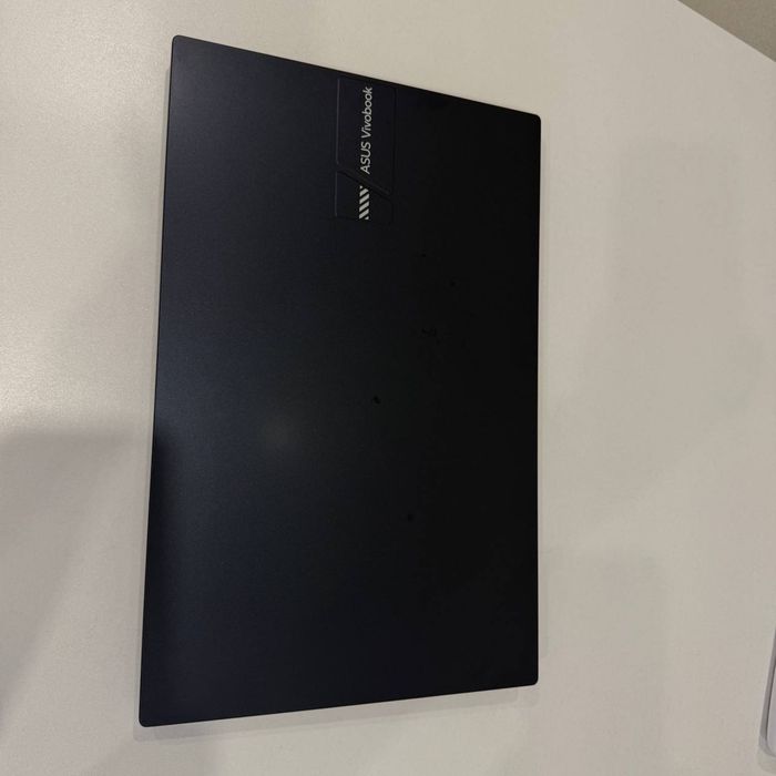ноутбук Asus новый