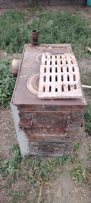 Печь отопление продам