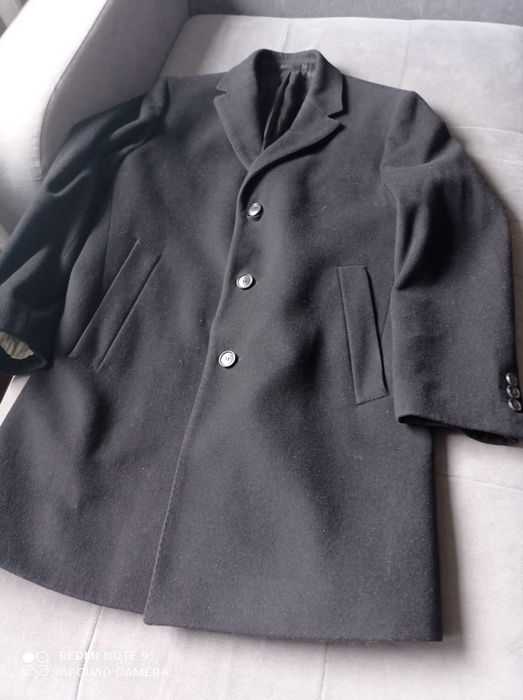 Бейсболки,пальто, джинсовка