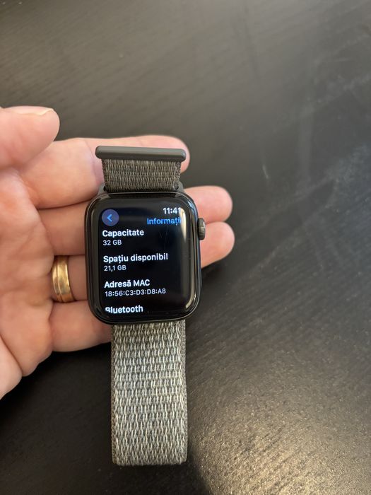 Apple Watch SE 32 GB