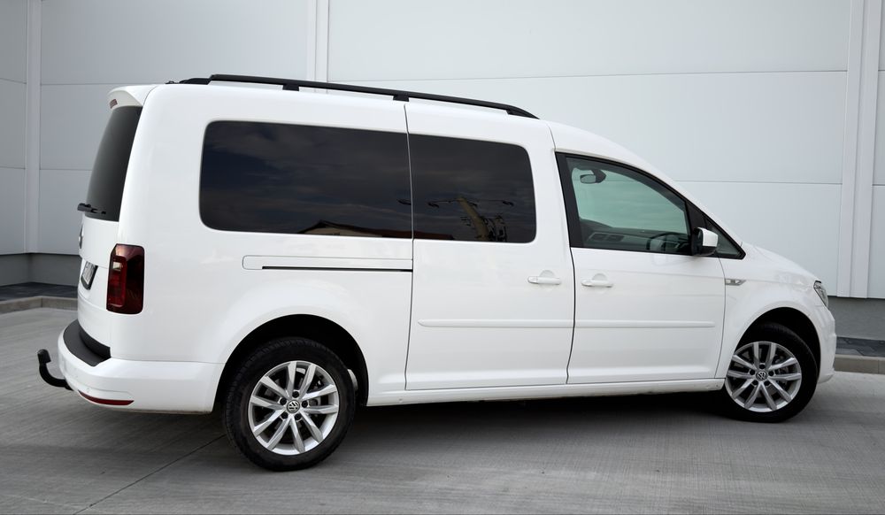Volkswagen Caddy MAX/11.2017/2.0 TDI/150 CP/DSG/Led/Navi/Carlig/Unic proprietar