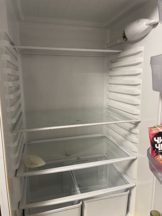 Холодилник