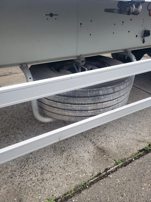 Semiremorcă 55m³ cereale 2024  Mega Light| Stare impecabilă
Semiremo