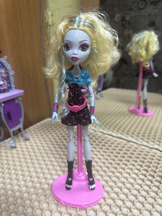 Продам куклу монстр хай!