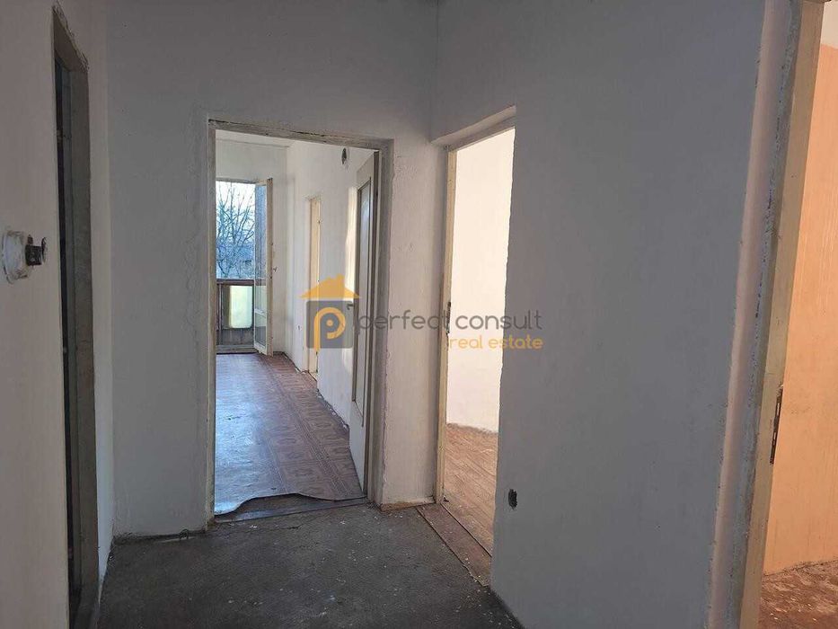 Продава се Тристаен апартамент в Пловдив, Христо Смирненски - 67 кв.м за 1016 €/кв.м - Снимка #7