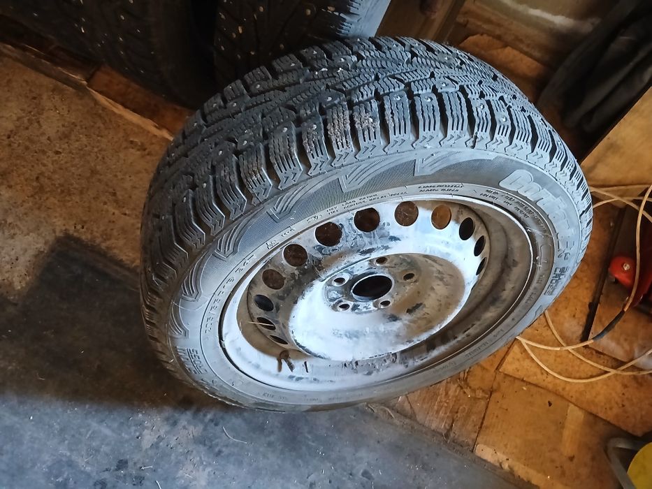 Диски с шинами тайота