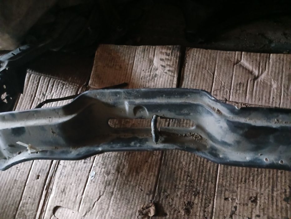 Телевизор Ауди А6 кузов С4