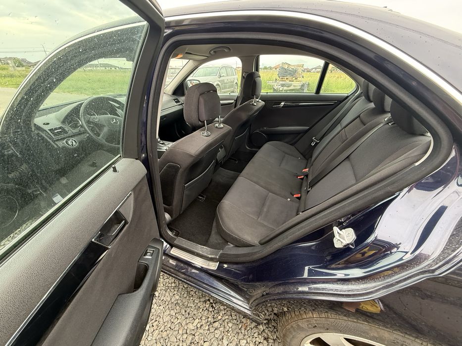 Mercedes c200 kompressor, 1,8 benzina, automat,