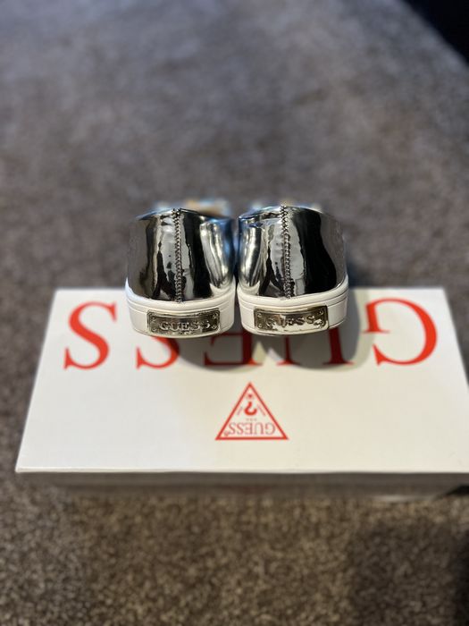 Обувки Guess тип балерина