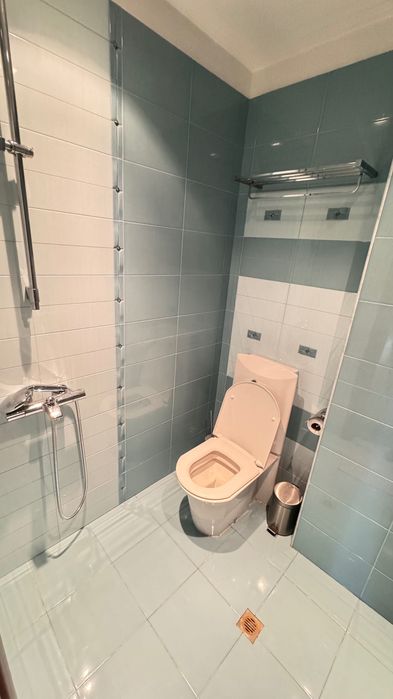 Четиристаен - многостен апартамент за продажба в София, жк Дружба 2