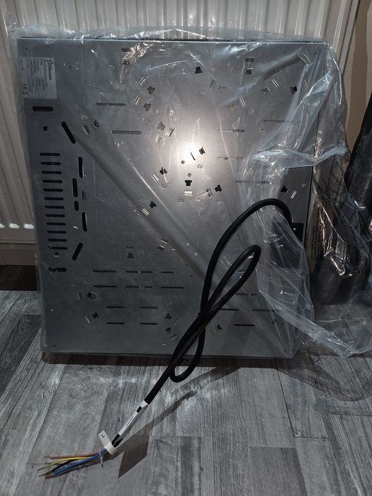 Plita incorporabila STARCREST SEH-62S3, Vitroceramica, 4 zone de gatit